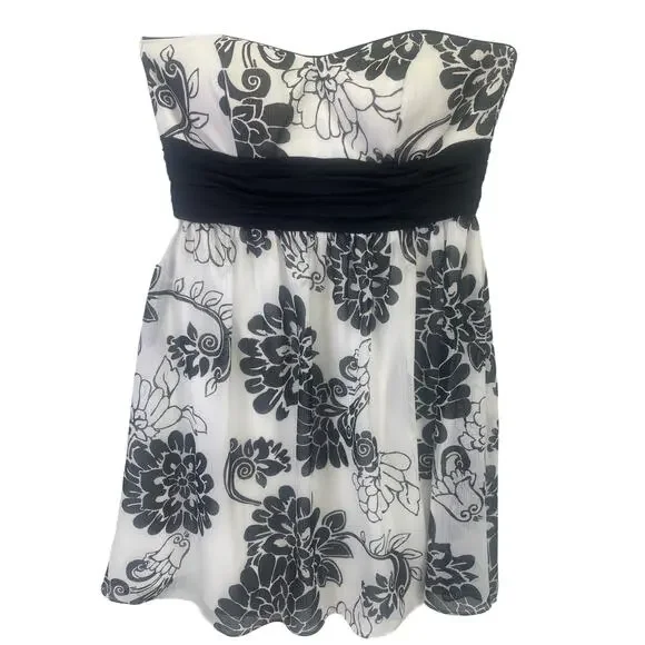 White House Black Market Sleeveless Princess Empire Waist Floral White/Blk Sz 8 - Picture 4 of 11